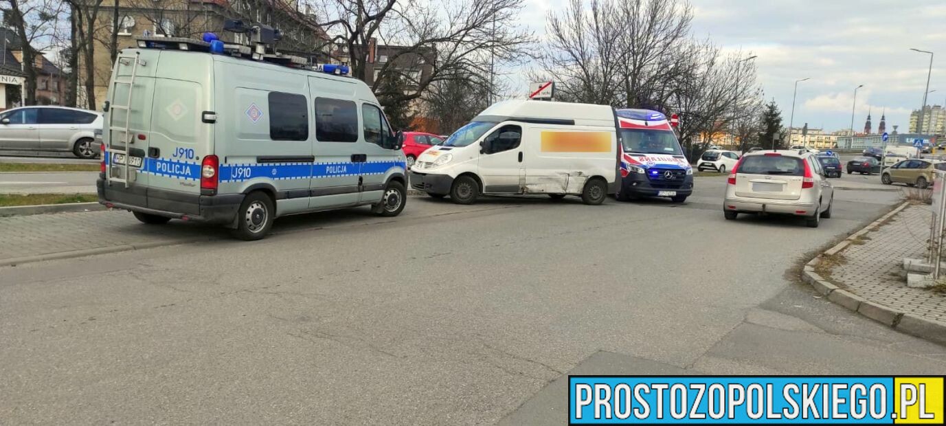 Kurier busem potrącił w Opolu dwie kobiety jadące hulajnogami