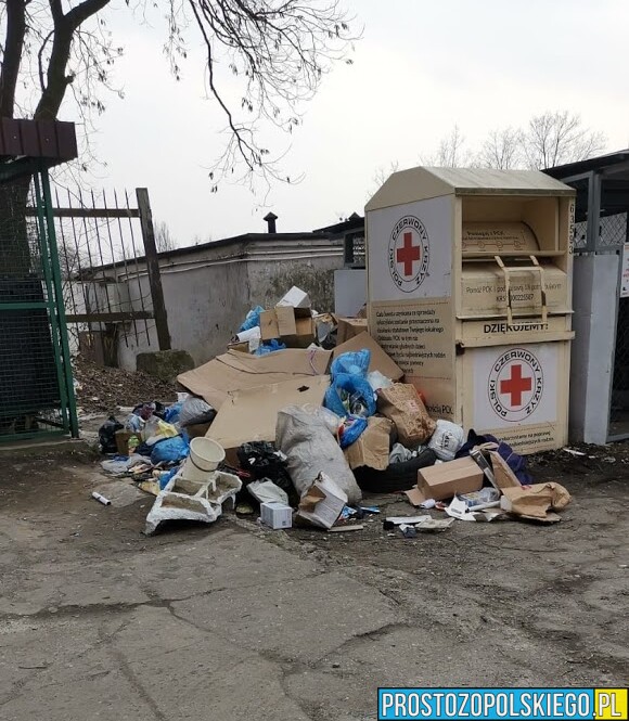 Sterty śmieci w centrum Opola.(Zdjęcia)