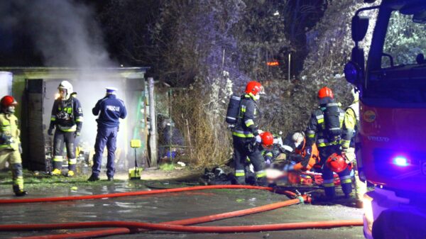Pożar garażu w Opolu. Nie żyje mężczyzna.(Zdjęcia&Wideo)