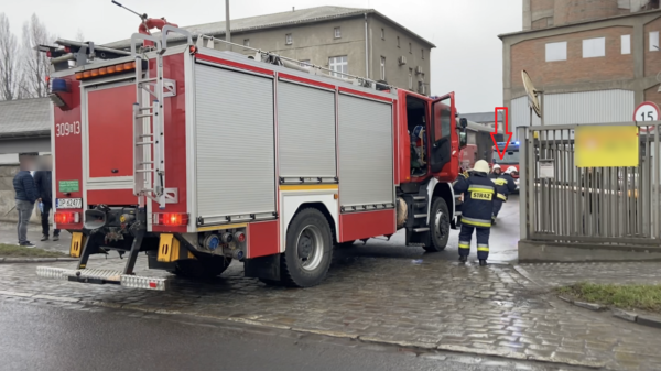 Pożar w Cementowni Odra w Opolu . Na miejscu 9 jednostek straży z JRG i Osp.(Zdjęcia&Wideo)