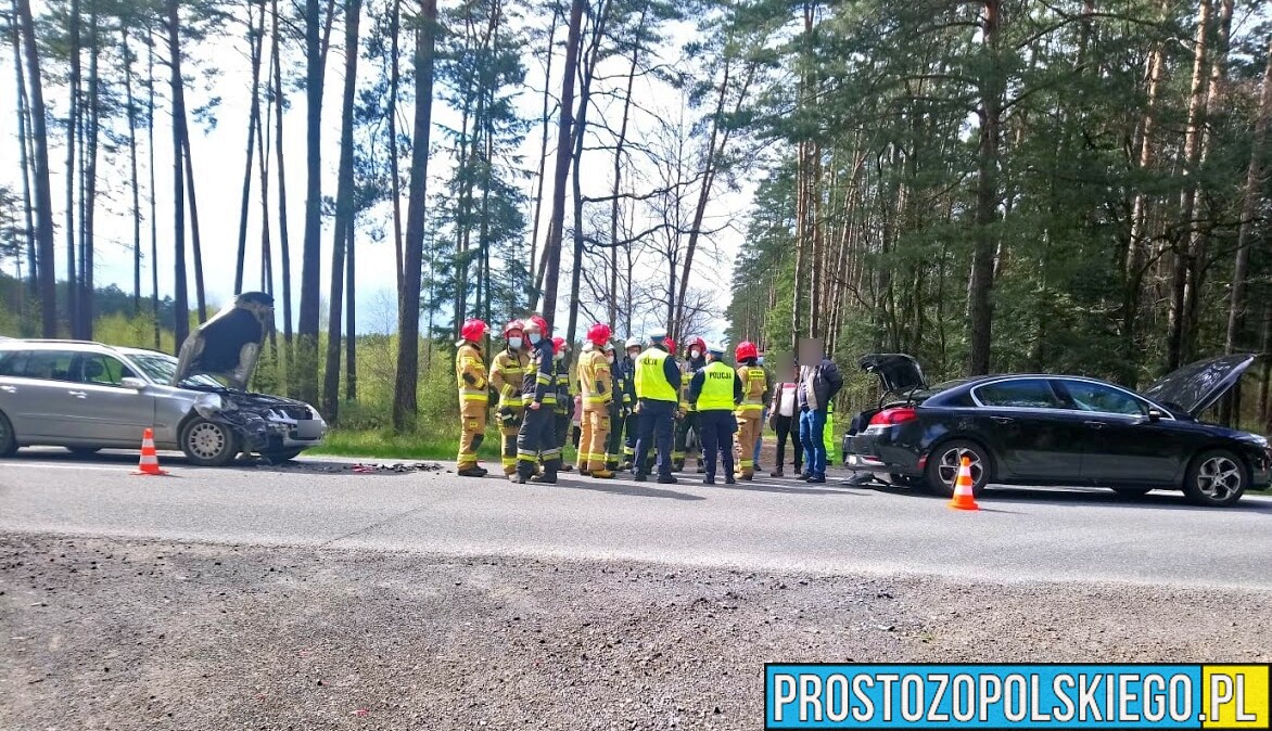 Wypadek na DW 414 Opole-Prudnik między miejscowościami Smolarnia i Ligota Prószkowska. (Zdjęcia&Wideo)