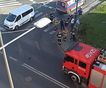 Zderzenie auta z motocyklistką w Namysłowie.