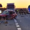Zderzenie ciężarówki z osobówka na DK40 w okolicy Reńskiej Wsi. Kobieta trafiła do szpitala.
