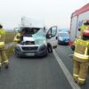 Wypadek na autostradzie A4.Bus najechał na tył tira.(Zdjęcia)