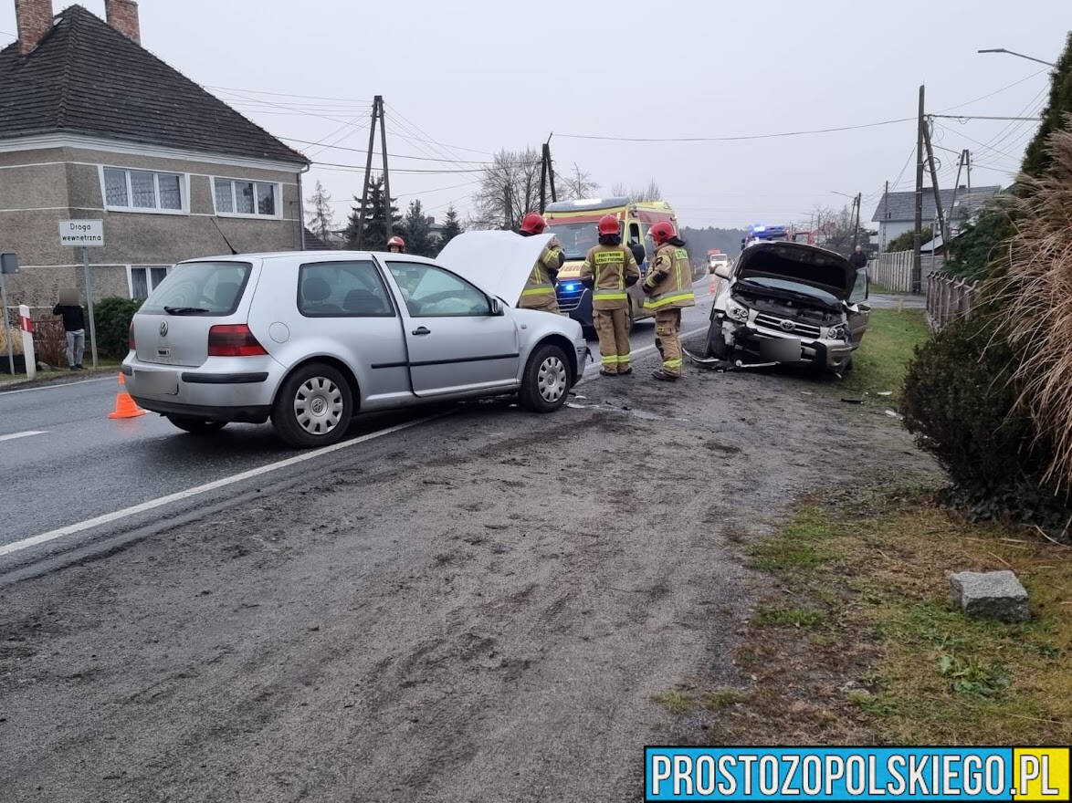 Zderzenie 3 aut w Zawadzie koło Opola.(Zdjęcia)