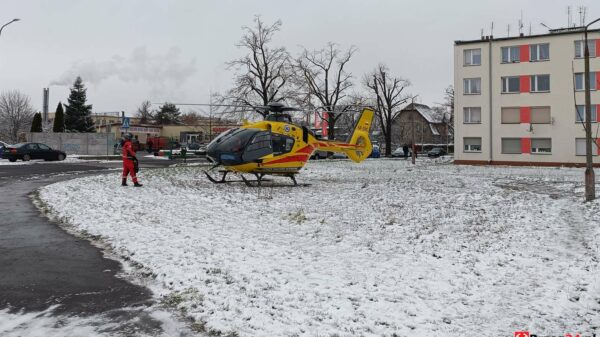 Powietrzna karetka została zadysponowana do Brzegu. Mężczyzna potrzebował pomocy medycznej.