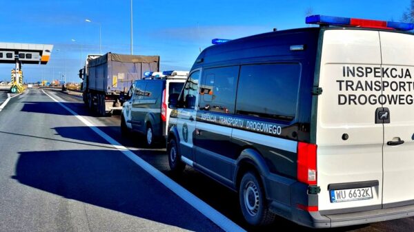 W dniu 3 lutego br. Inspektorzy z oddziału WITD w Opolu we współpracy z patrolem GITD na Autostradzie A-4 dokonali kontroli dwóch pojazdów