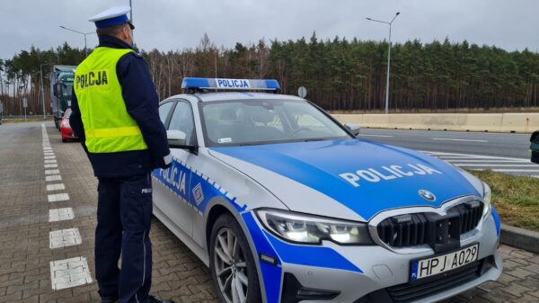Policjanci z Kluczborka zatrzymali 75-letniego kierującego autem. W organizmie miał ponad promil alkoholu.