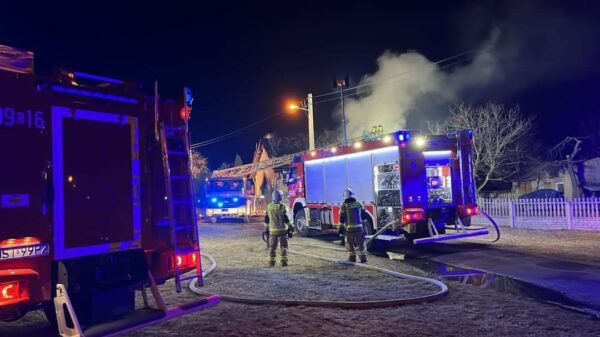 Pożar budynku mieszkalnego w miejscowości Poznowice w powiecie strzeleckim.(Zdjęcia)