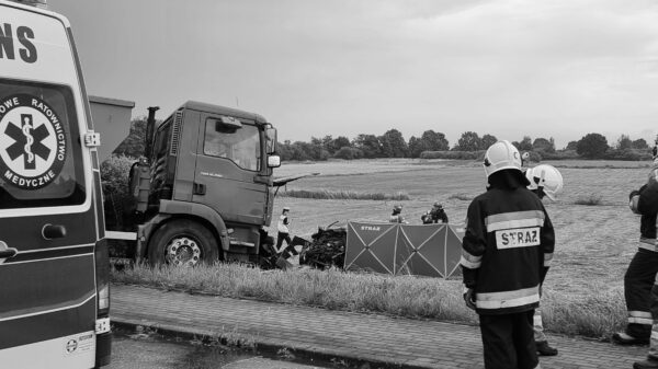 Wypadek śmiertelny na drodze między Większycami a Koźlem.(Zdjęcia)