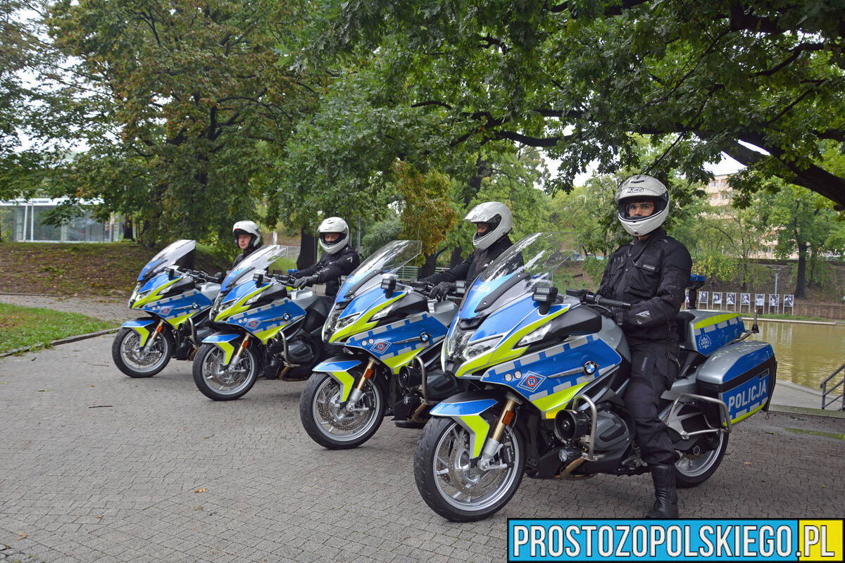 Nowe policyjne motocykle bmw w KMP w Opolu oraz komendzie powiatowej w Kędzierzynie - Koźlu policji.(Zdjęcia)