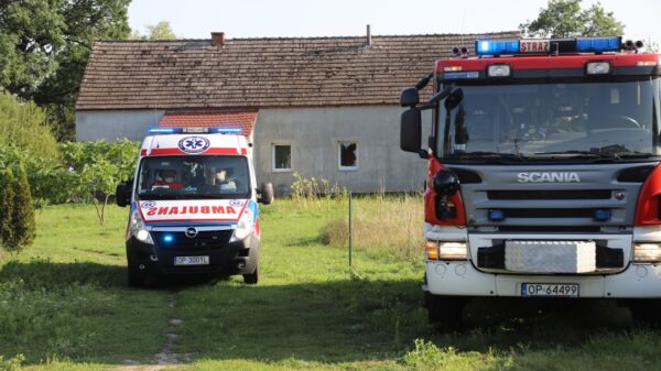 Wybuch butli z gazem w miejscowości Niewodnik koło Opola. Na miejscu lądował LPR.(Zdjęcia&Wideo)