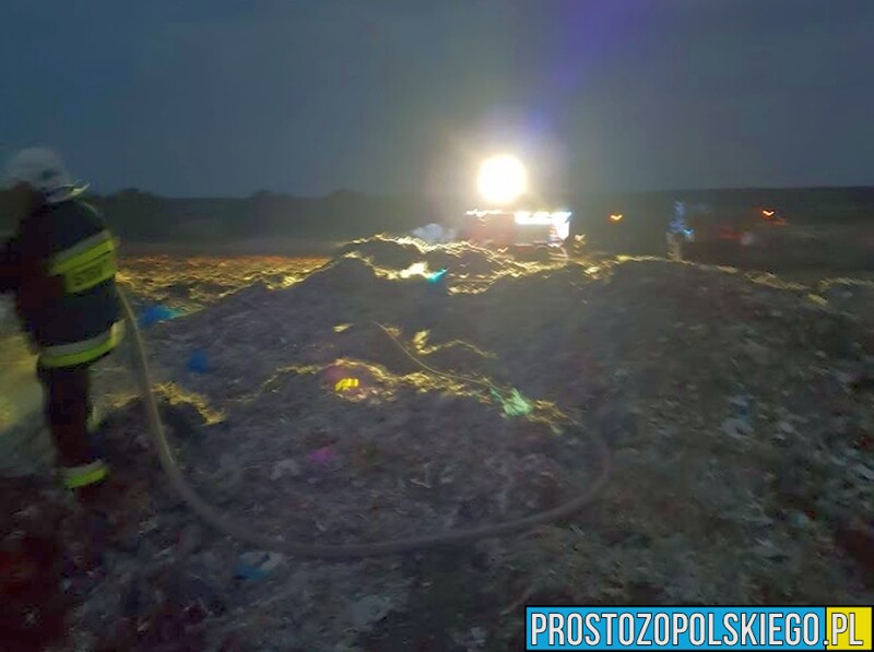 Pożar wysypiska śmieci w Kielczy