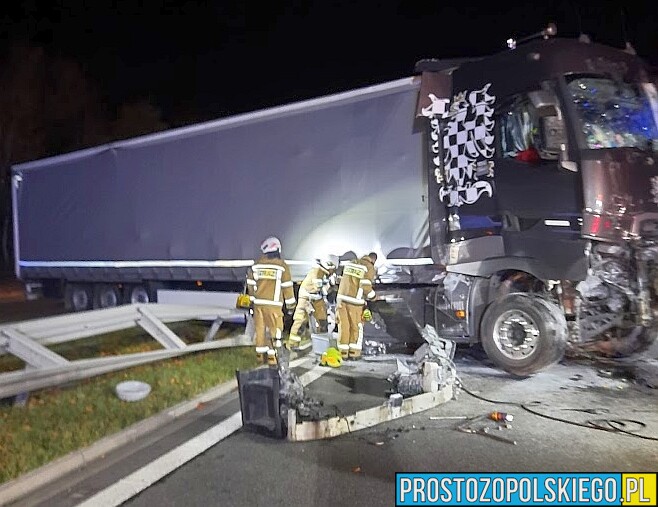 Zderzenie dwóch ciężarówek na opolskim odcinku autostrady A4.(Zdjęcia)