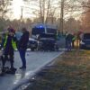 3 kolizje i 5 rozbitych aut na śliskiej drodze w Tułowicach Małych koło Niemodlina. Na miejscu lądował LPR. Uszkodzony również został radiowóz SPPP z Opola.