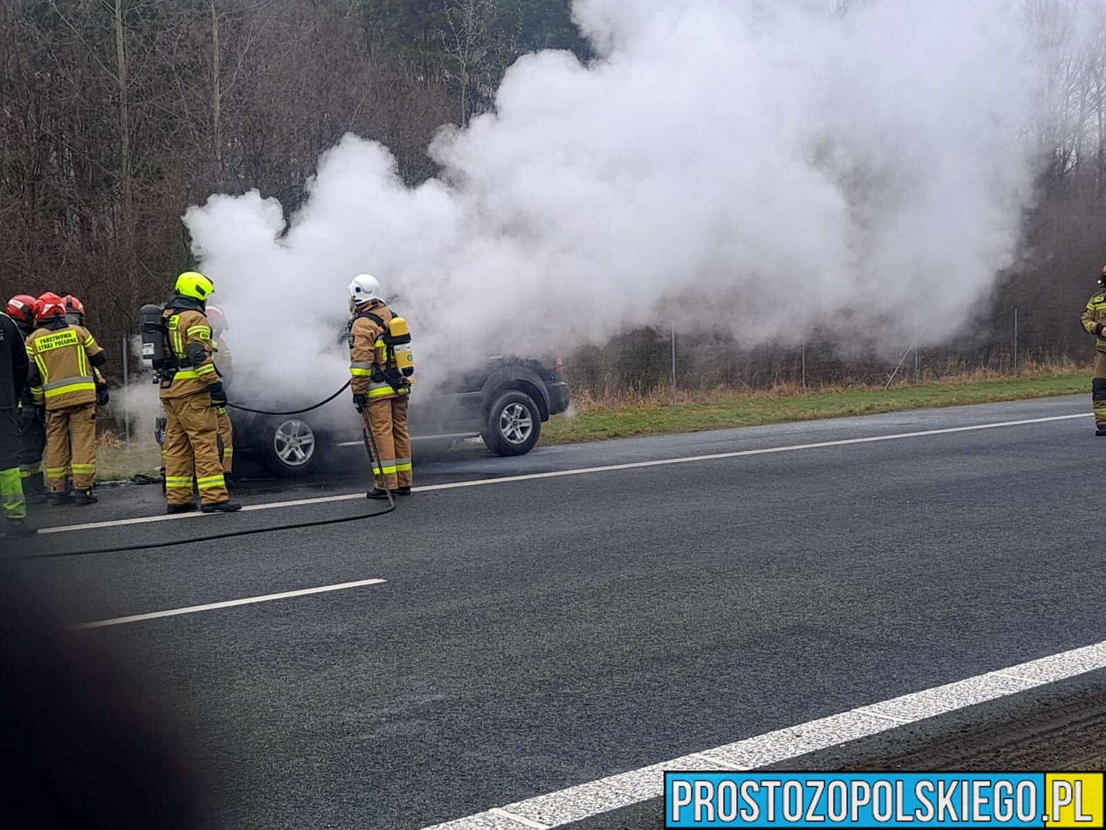 Pożar samochodu na autostradzie A4