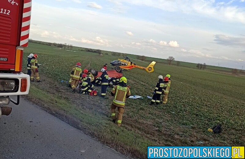 Wypadek na DK46 w pobliżu miejscowości Pakosławice. Na miejscu lądował LPR. Poszkodowany 24 -latek trafił do szpitala w Opolu.
