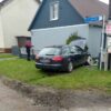 Audi wjechał w budynek mieszkalny w miejscowości Zielina. Nieprzytomny kierowca zabrany LPR-m do szpitala.
