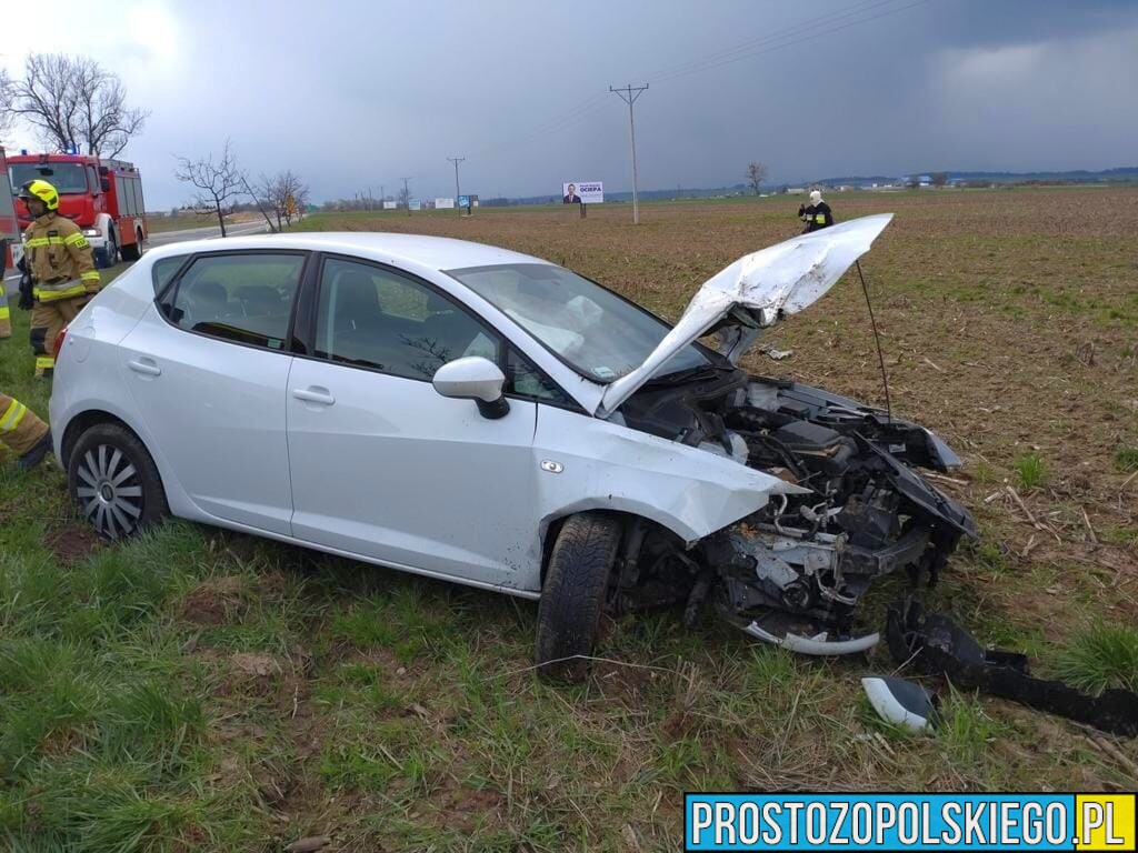 Wypadek na DK46 Sidzina - Pakosławice ,82- latek zabrany do szpitala.(Zdjęcia)