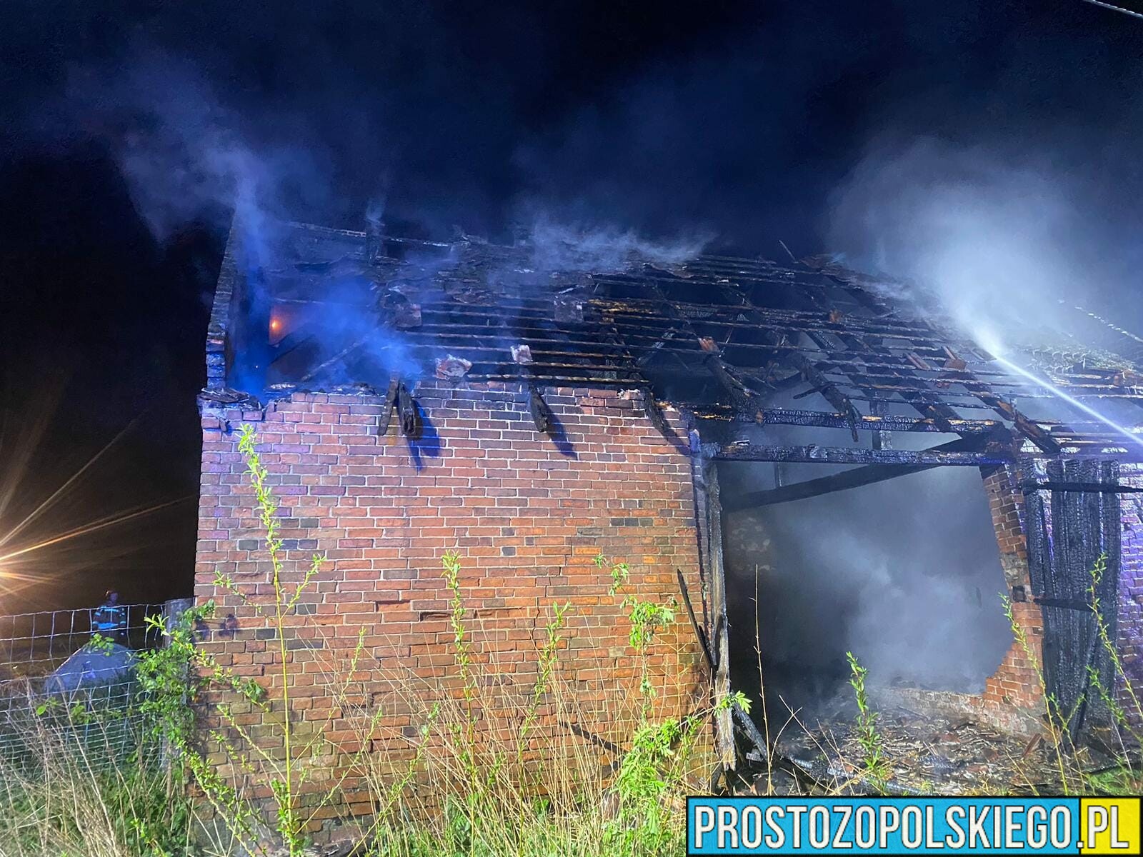 Pożar stodoły w Smogorzowie w powiecie namysłowskim.