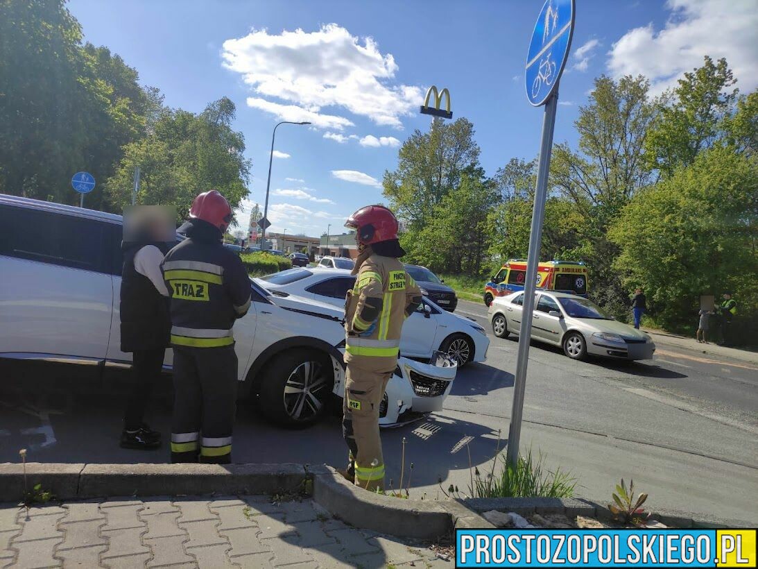 Wypadek na ul.Ozimskiej w Opolu.(Zdjęcia)