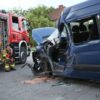 Wypadek na ul. Wrocławskiej w Opolu. Doszło tam do zderzenia busa z ciężarówką.(Zdjęcia&Wideo)