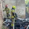 Pożarze w opuszczonym zakładzie produkcyjnym w miejscowości Ligota Dolna w powiecie kluczborskim.