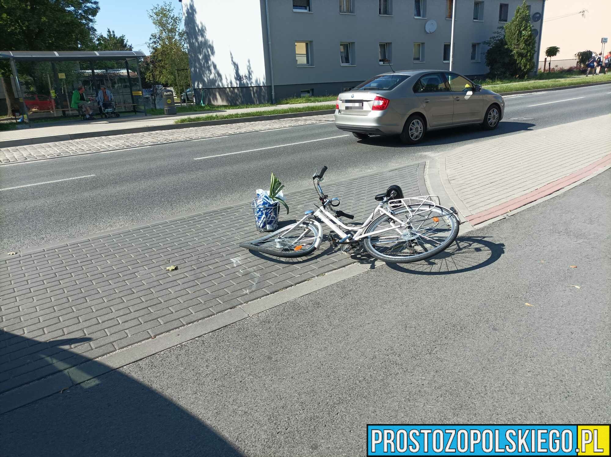 Zderzenie rowerzystki z samochodem na ul. Oleskiej w Opolu.
