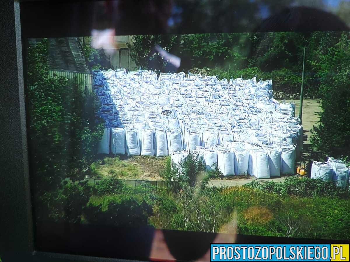 Powiat nyski : 620 ton nielegalnych odpadów - obywatelka Chin z zarzutami.(Zdjęcia)