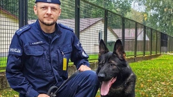Spis - nowy pies służbowy garnizonu opolskiego.