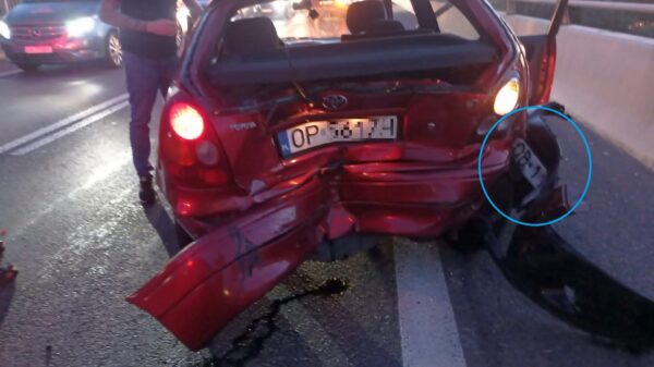 Kierujący autem 26-latek doprowadził do wypadku na obwodnicy Opola. Mężczyzna był pijany.(Zdjęcia)