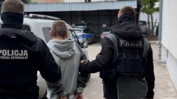 Policjanci z Namysłowa zatrzymali 36-latka ,który potrącił kobietę i odjechał z miejsca zdarzenia.(Wideo)