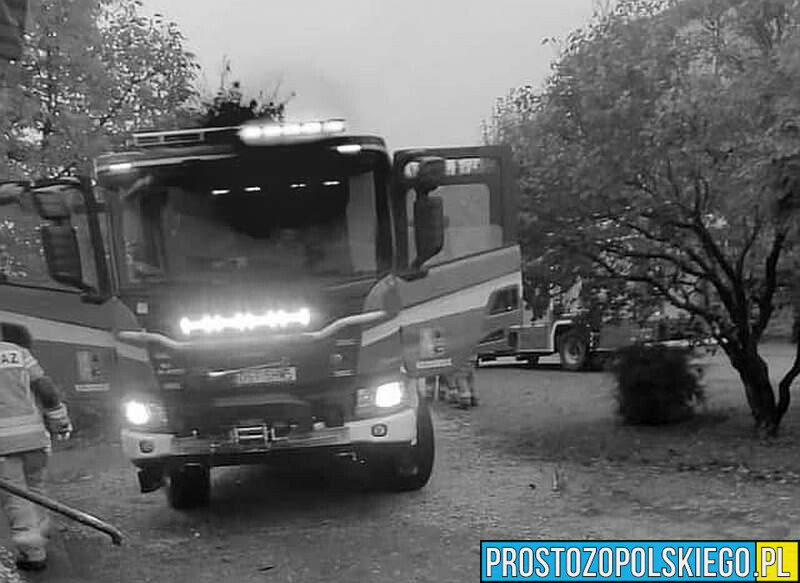 Tragiczny pożar w miejscowości Kolonowskie. Nie żyje jedna osoba.