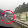 32-latek łapał „stopa” na autostradzie A4.(Wideo)