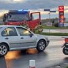 Kierujący skuterem został potrącony przez auto w Skarbimierzu-Osiedlu.