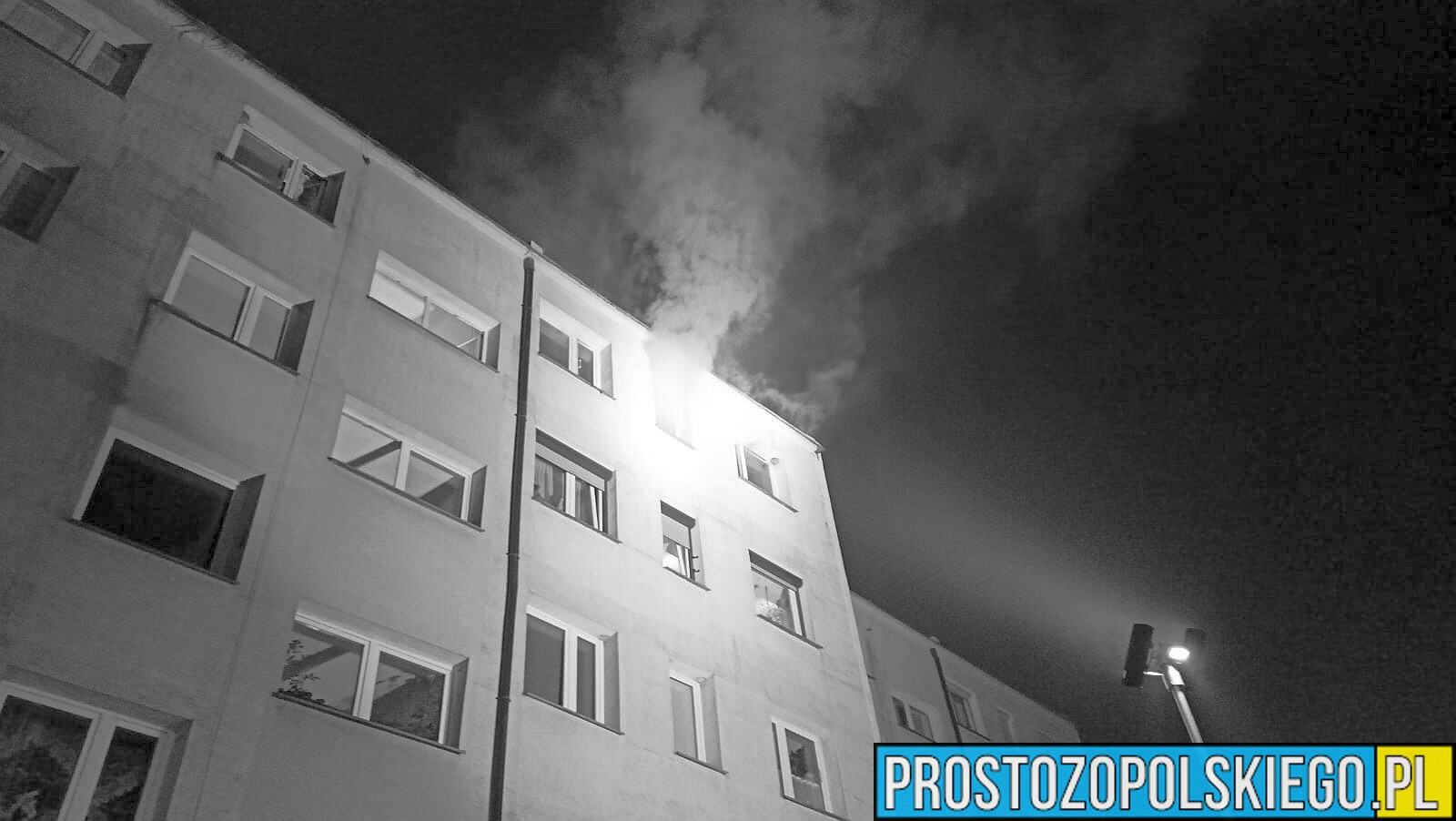 Tragiczny w skutkach pożar mieszkania w Krapkowicach. Nie żyje jedna osoba.