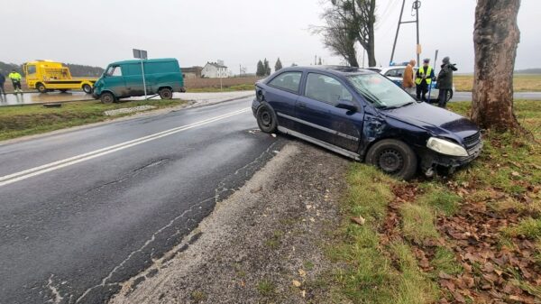 Ligota Turawska : Zderzenie lublina z Oplem. Jeden z kierowców był pijany(Zdjęcia)