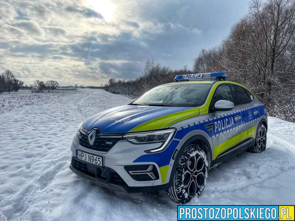 Policjanci podsumowali ferie zimowe na Opolszczyźnie. 450 kolizji,20 wypadków i dwie ofiary śmiertelne.