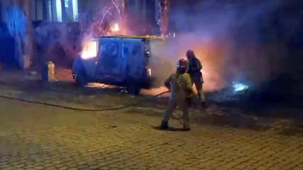 Podpalenia busa na parkingu na ul. Armii Krajowej w Opolu.(Zdjęcia&Wideo)