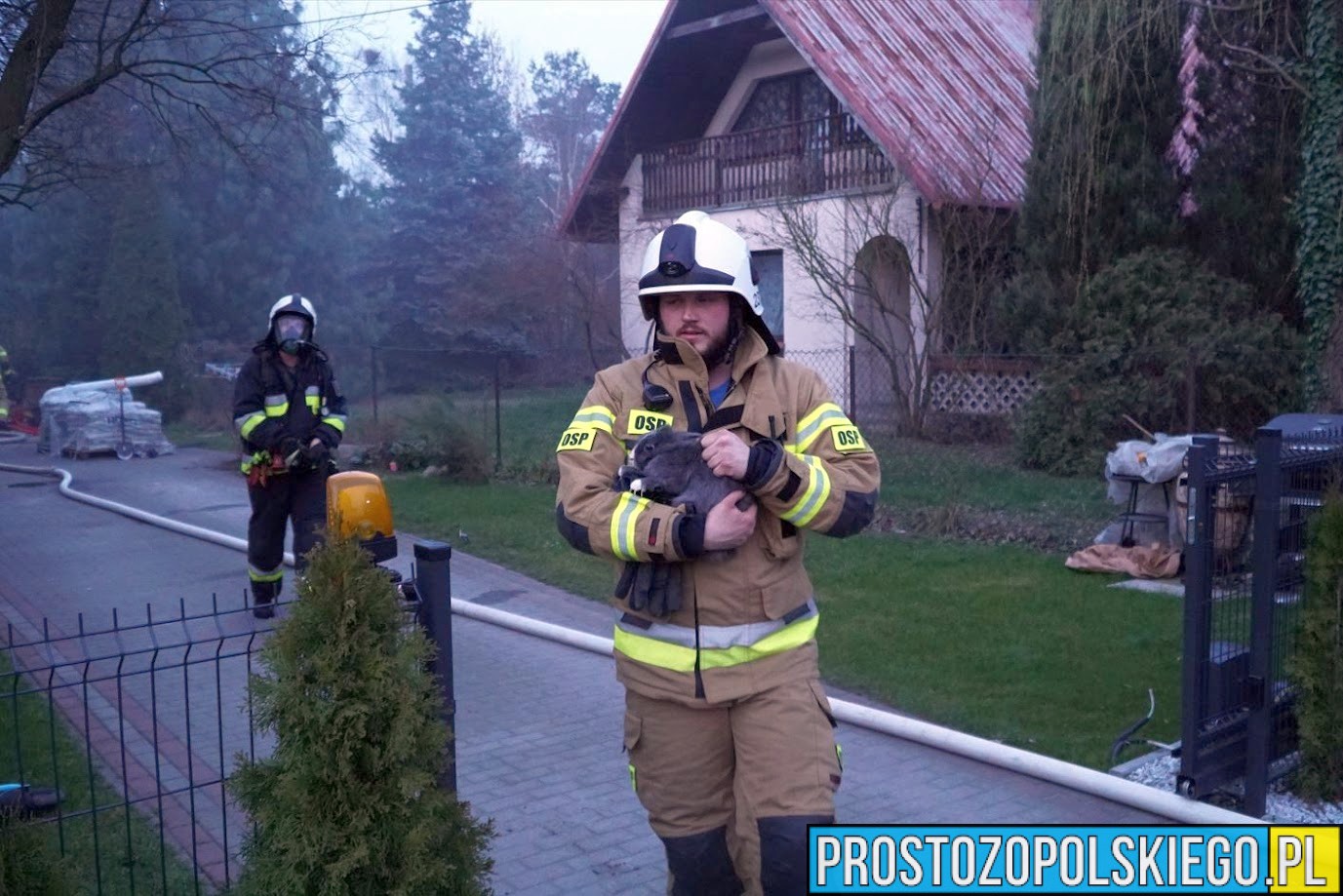Pożar kotłowni w domu jednorodzinnym na ul. Morcinka w Opolu. Ewakuowano 5 osób .(Zdjęcia&Wideo)