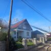 Pożar poddasza i wyposażenia środka w domu jednorodzinnym w miejscowości Osiek w powiecie strzeleckim.