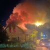 Pożar budynku mieszkalnego i gospodarczego na ul. Oświęcimskiej w Opolu.(Zdjęcia&Wideo)