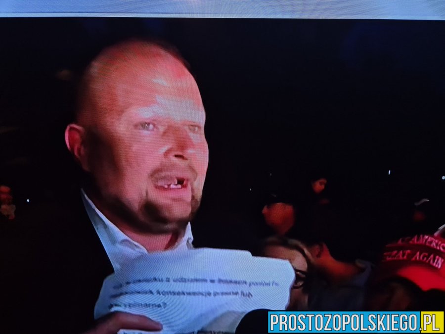 Zamiast debaty – atak chemiczny. Poseł KO Witold Zembaczyński poszkodowany podczas spotkania wyborczego PiS