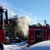 Pożar budynku w Dąbrowie. Na miejscu 7 jednostek straży.(Wideo)