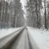 meteo, strudne warunki na drodze, ślisko, marznący deszcz, ciężko na drogach, Ostrzeżenie pierwszego stopnia dot. marznących opadów atmosferycznych dla Opola.