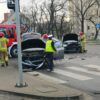 Zderzenie czołowe na skrzyżowaniu w centrum Opola.(Zdjęcia)