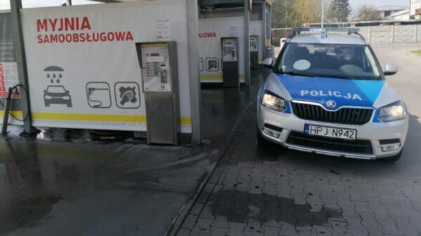 myjnia samochodowa policja złodzieje zatrzymani