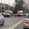 Obywatel Czech kierujący busem doprowadził w Opolu do zderzenia z audi. (Zdjęcia)