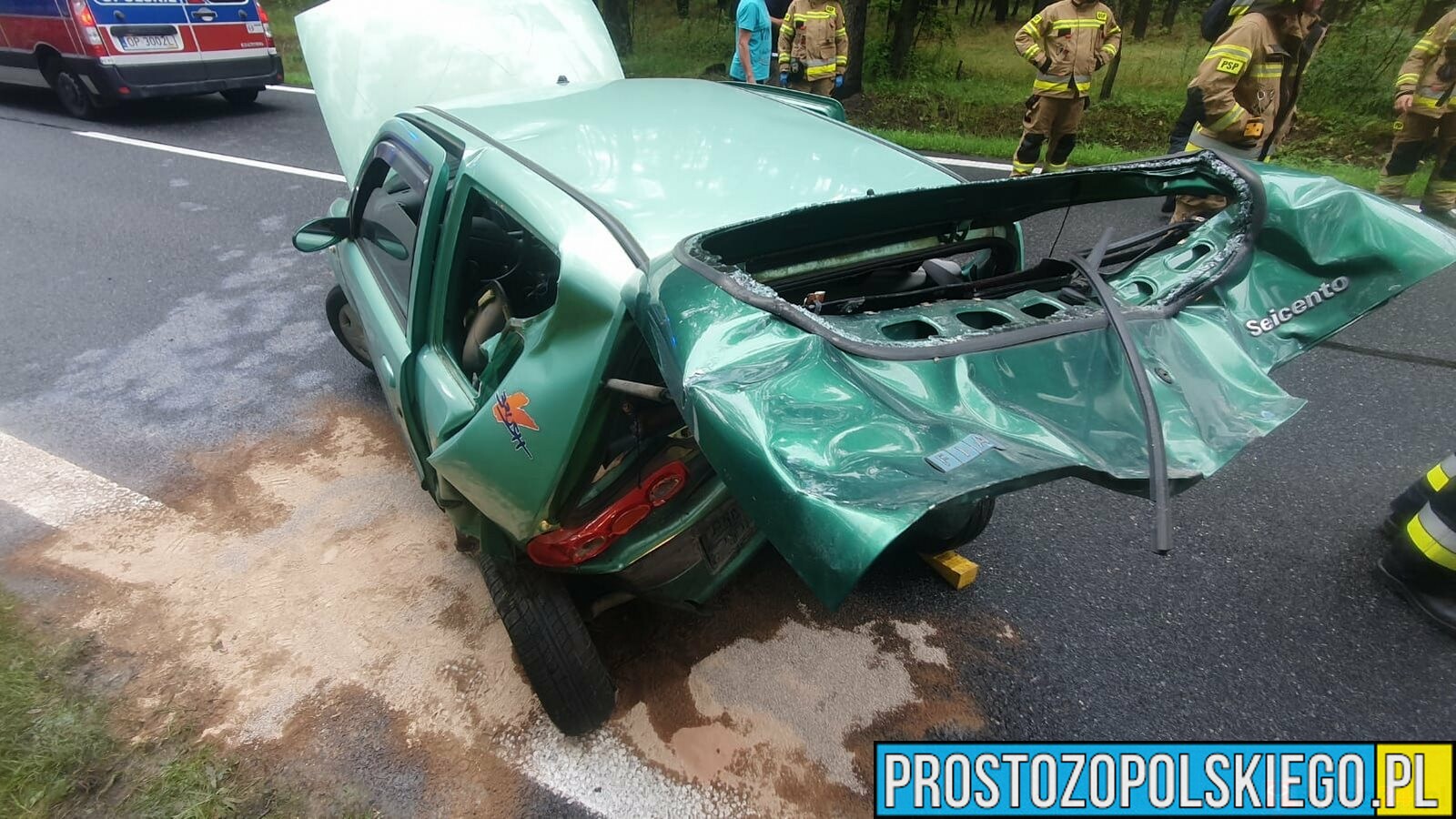 Zderzenie dwóch aut na DK 39 w okolicy Rogalic. Jedna osoba została poszkodowana.(Zdjęcia)