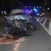 Wypadek w centrum Opola. Kierujący mercedesem zderzył się z hondą a następnie skosił drzewo.(Wideo)